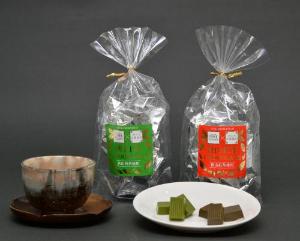 狭山煎茶と狭山紅茶チョコレートの画像です。