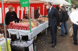 津南物産展