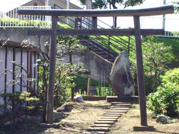 水神社