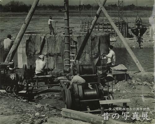 昭和29年ごろ 新富士見橋の建設風景
